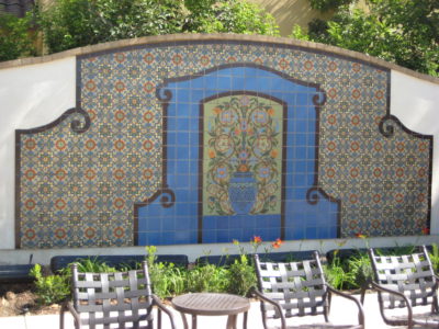 Esperanza Apartments, Tile Wall